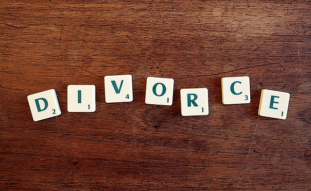 Unpacking the Pros and Cons of Uncontested vs Contested Divorce